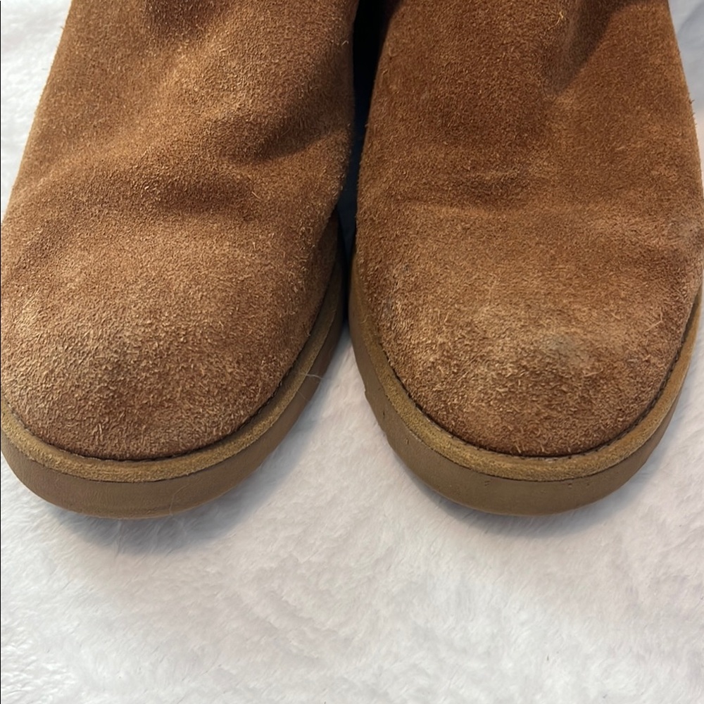UGG Tan Sheepskin Lined Boots - Picture 9 of 10
